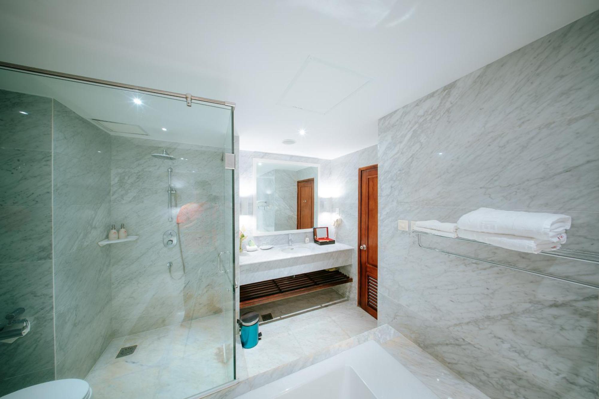 וונג טאו Petro Hotel מראה חיצוני תמונה